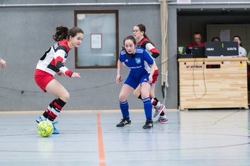 Bild 94 - B2 Loewinnen Cup